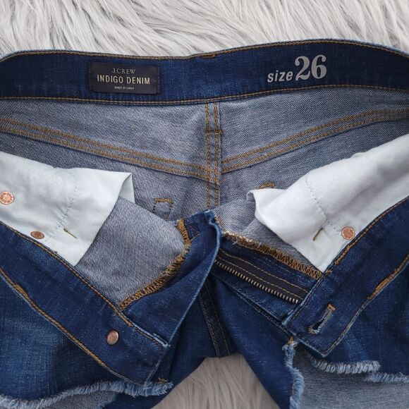 J.Crew Indigo Denim Blue Raw Hem Cut Off Blue Shorts Womens Size 26 A0813 - Picture 7 of 8